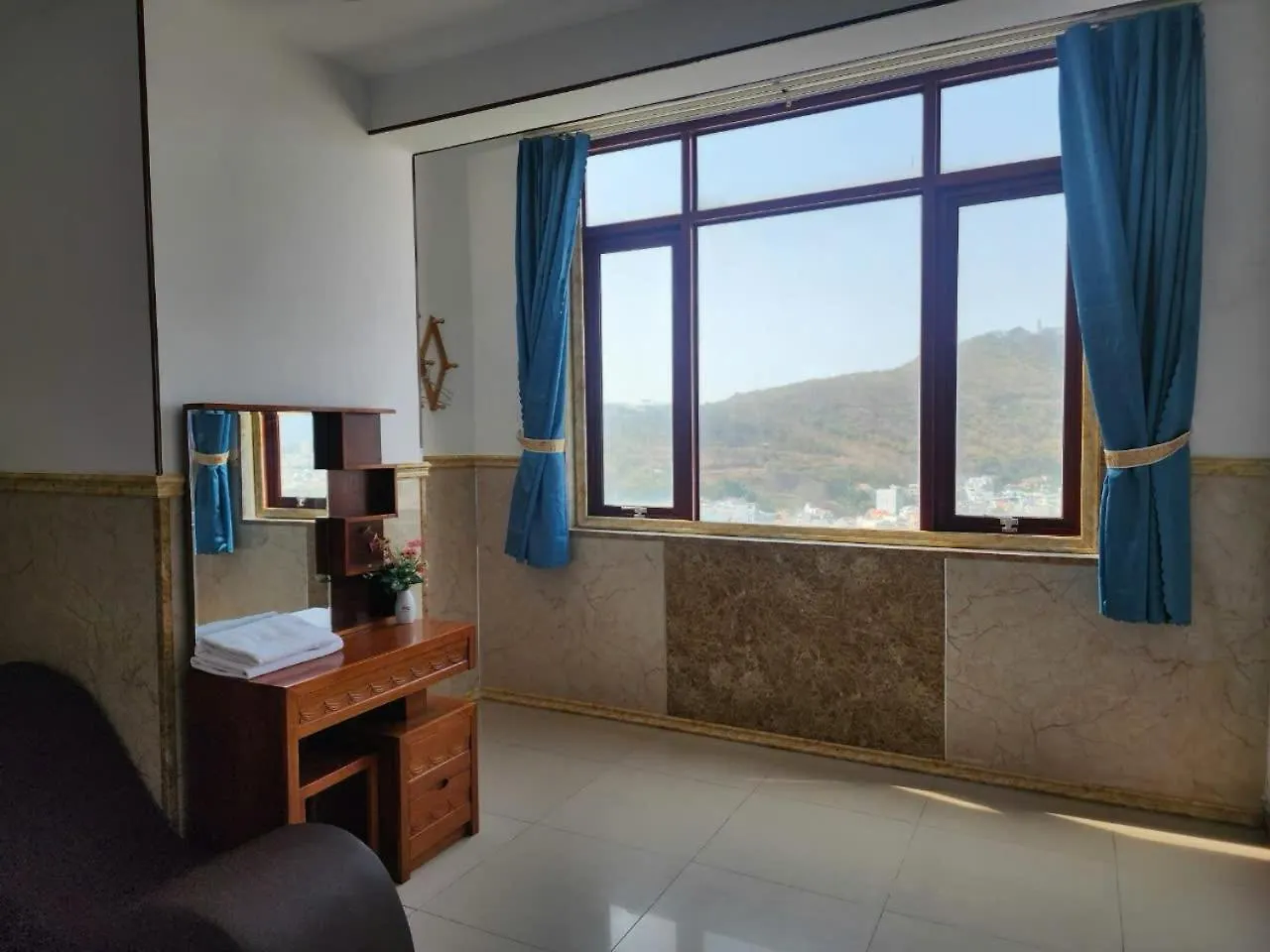 Son Thinh Hotel-Hosted By Thuy.0 Chin Ba Tam Mot Hai Bon Bay Tam Khong Vung Tau Hotel
